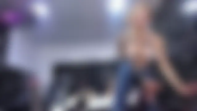 Онлайн чат Ladyy_Scarlett