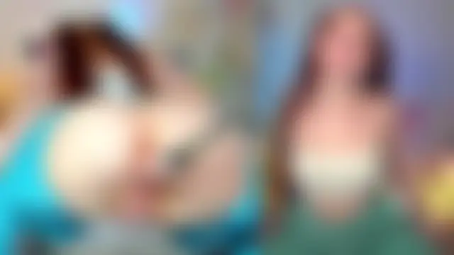 Ur_lil_bb লাইভ চ্যাট রুম