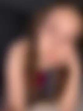 Phòng Chat Trực Tiếp Holy_Poly