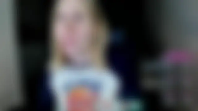 Phòng Chat Trực Tiếp Olivia_Munk