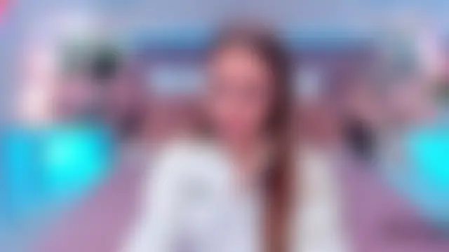 LullyFox 网络视讯表演