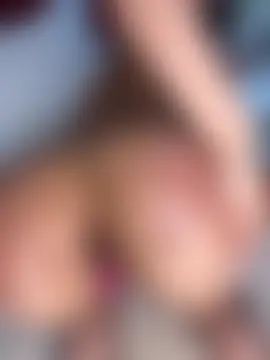 AngelinaDuvall Live chatroom