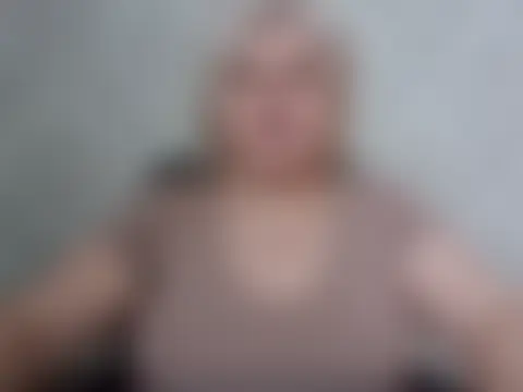 AngelaFamez Live chatroom