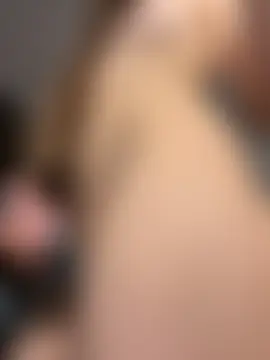 غرفة دردشة SkylineBliss المباشرة