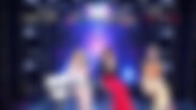 Pertunjukan Kamera Web cdyyds003