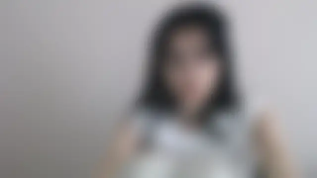 Show modela gglingeriee na web-kameri