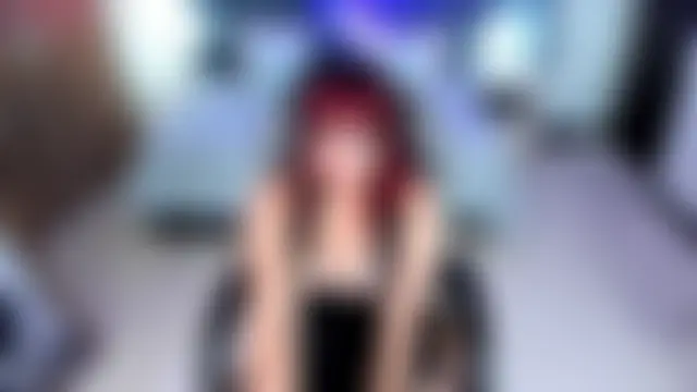 Blair_red_ Adlı Modelin Canlı Sohbet Odası