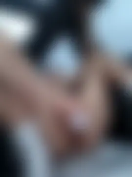 Chat +18 de GroaningJute ao vivo