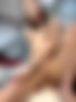 Show modela SweetieSinXXX na web-kameri