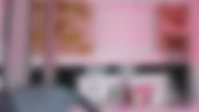 XXX chat uživo modela AmberAdams_