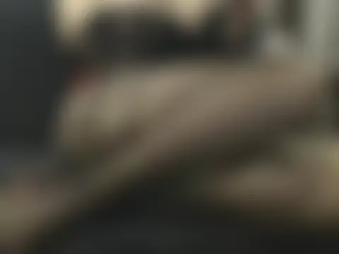 SihirliSofiya élő XXX-chatje