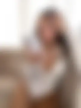 Isabella18_pinkn Live chat-huone