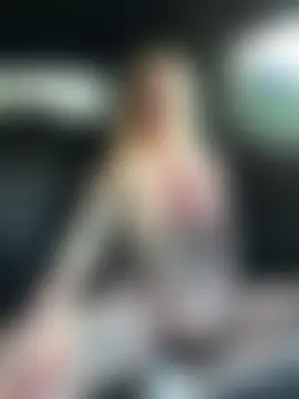 CoraDiamond Live chatroom