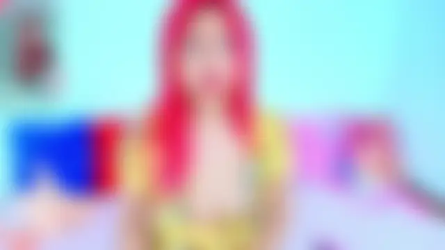 Cloee_Lovee élő chatszobája