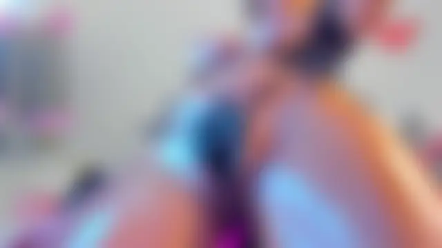 Chat soba uživo modela FoxxTattoo