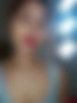 Sienna_brunette's Live Chat Room