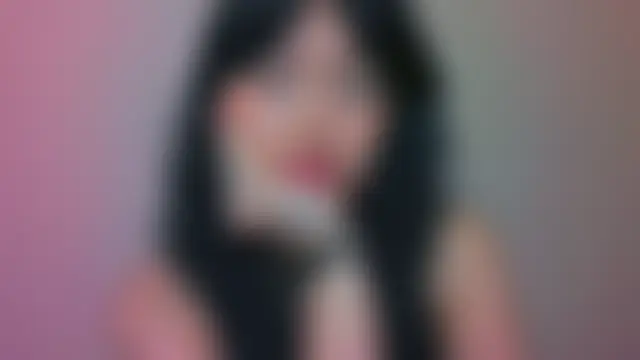 Katarina_Fox_ Adlı Modelin Canlı XXX Sohbeti