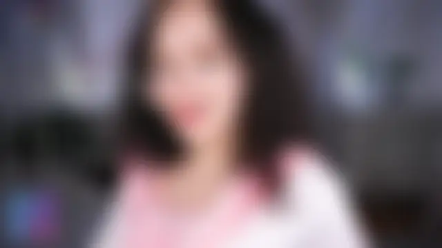 HannaHayles Adlı Modelin Web Kamerası Şovu