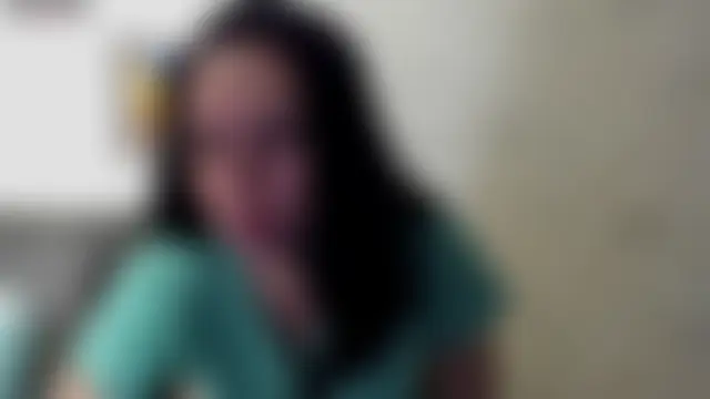 Roxy_doll élő chatszobája