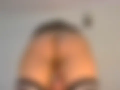 ElegantMiss élő chatszobája