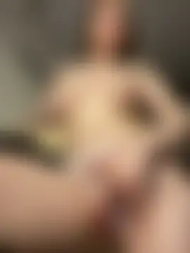 evybloom Live chatroom