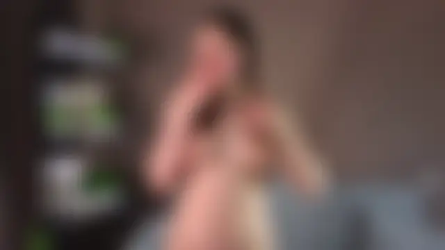 EmilyVale live-chat rom