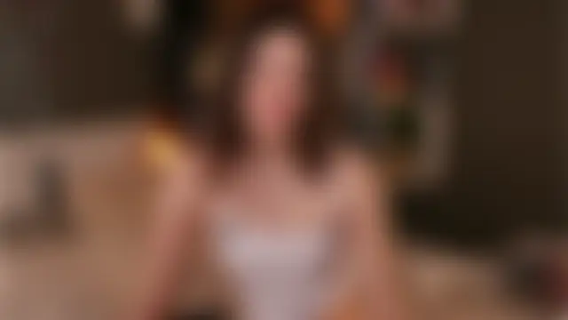 Phòng Chat Trực Tiếp GussieGoold