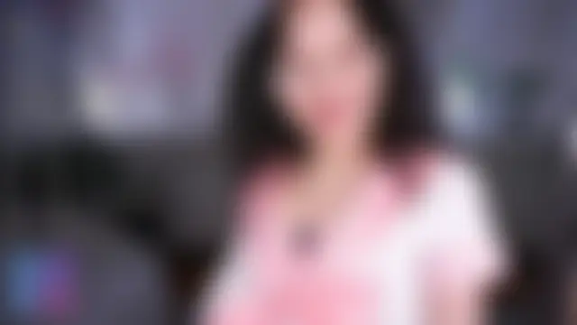 Chat soba uživo modela HannaHayles