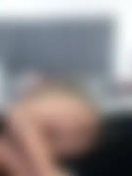 Živá chatovací místnost CuteHoney92