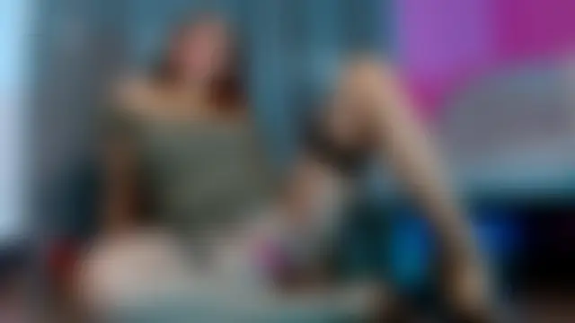 emily_ox0 Adlı Modelin Canlı XXX Sohbeti