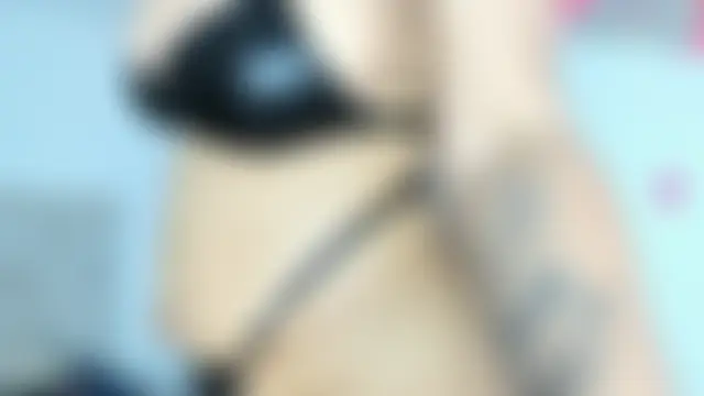 Chat soba uživo modela KorinaKovaa