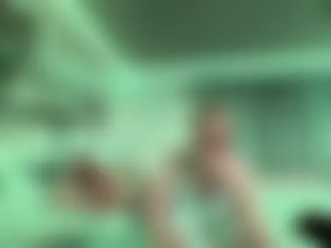 Chatroom XXX en direct de Curvy-Jinx