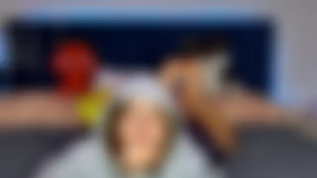 MissEmilyMiller Adlı Modelin Web Kamerası Şovu