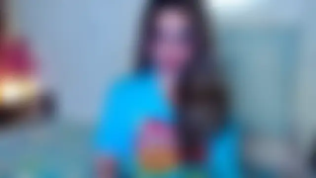 Pokazy przed kamerką – B0rn2Porn