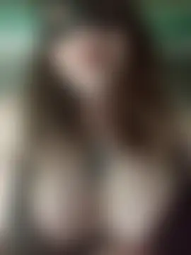 Pokazy przed kamerką – Dunitta