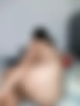 safiya__emiran Webbikameraesitys