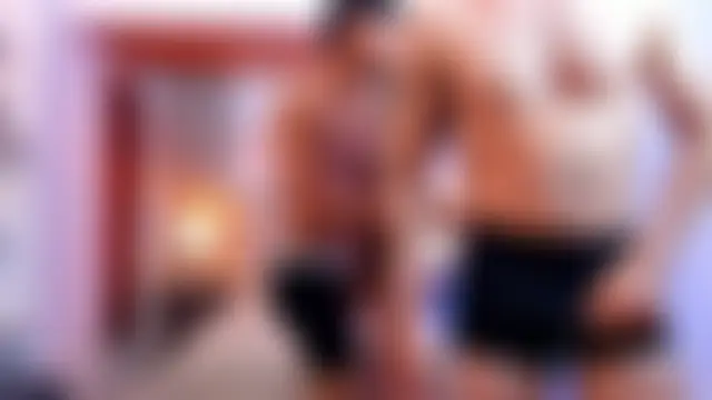 Couple_HotW Adlı Modelin Canlı XXX Sohbeti