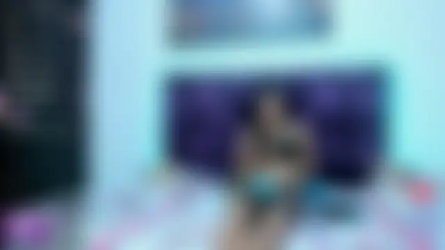 Sasha_Leonn Adlı Modelin Canlı XXX Sohbeti