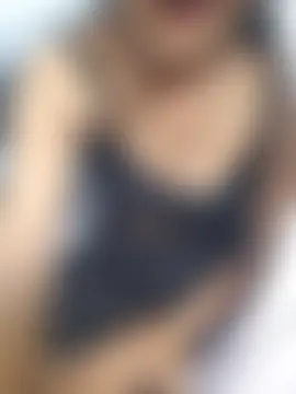 Pokazy przed kamerką – Your_Ayesha56