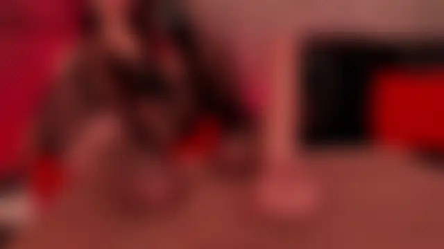 roxxy_white – Naživo chatovacia miestnosť