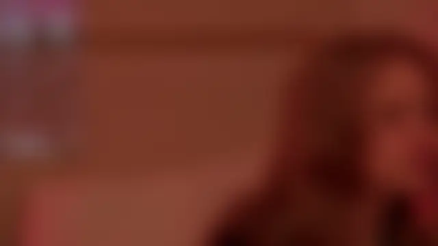 MollyHilton 现场聊天室