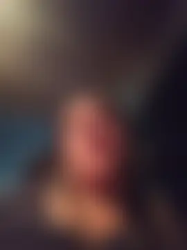 CheekySnowQueen_69 élő chatszobája