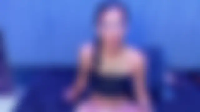 KarlaSlutSkinny__ Chat XXX in diretta