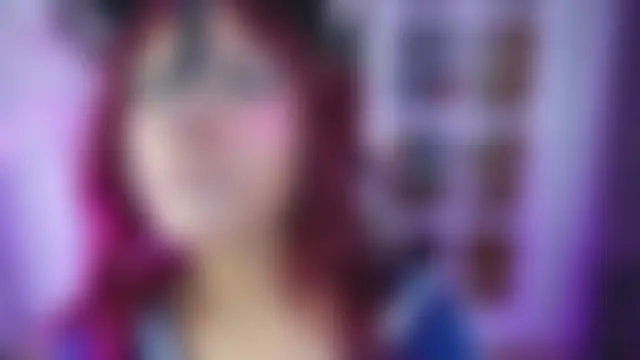 miss___megan Adlı Modelin Canlı Sohbet Odası