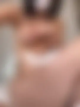 hana-08787- Show in webcam