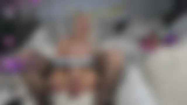 YourBlondeDoll Live Chatrum