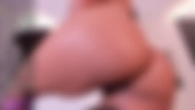 Monika-Ruiz 现场聊天室