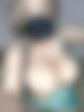 Rihaamm Show in webcam