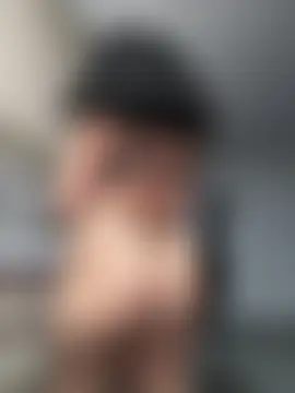 Curlyierr Adlı Modelin Canlı Sohbet Odası