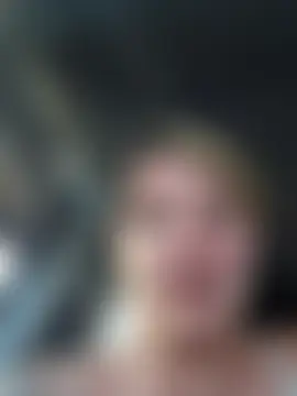 SheIsSomething 在線直播表演